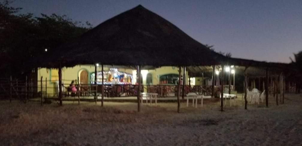 Pic-Nic Beach Corn Island Ξενοδοχείο Εξωτερικό φωτογραφία